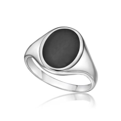 ONYX SIGNET RING