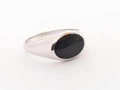 7x11 OVAL. ONYX CABOCHON RING